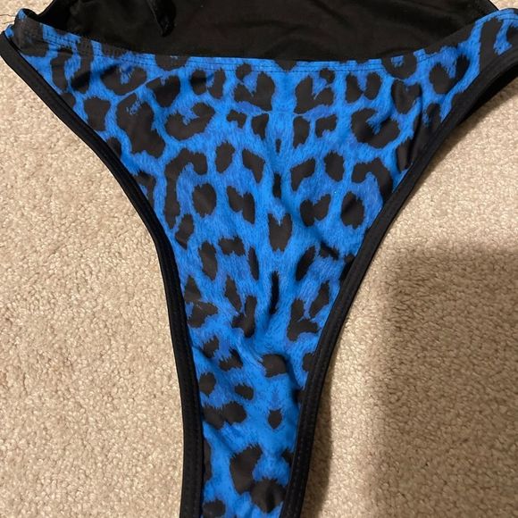 Women’s Leopard Patchwork Women's Swimwear One Piece size Small - Picture 3 of 9